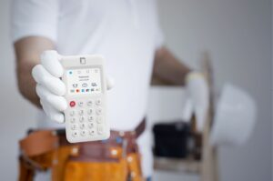 De myPOS Go 2 is het ideale compacte pinapparaat ZZP zonder vaste abonnementskosten.